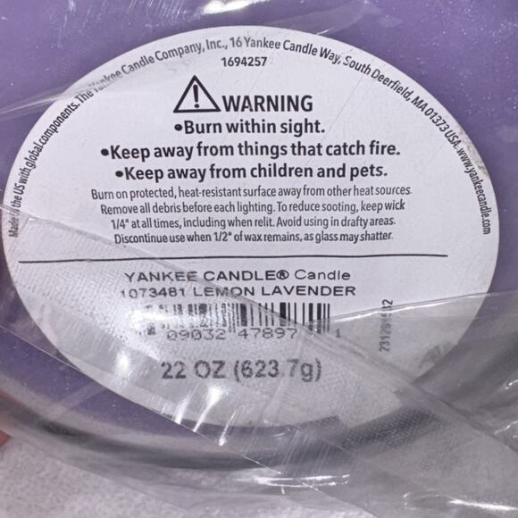 Yankee Candle Original Lemon Lavender Large Jar Candle 22oz Premium Paraffin Wax - Picture 4 of 4